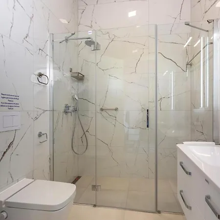 Pet Friendly In Apartment
