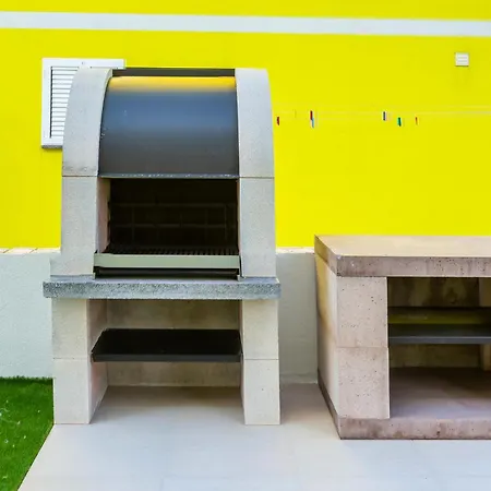 Pet Friendly In Malinska