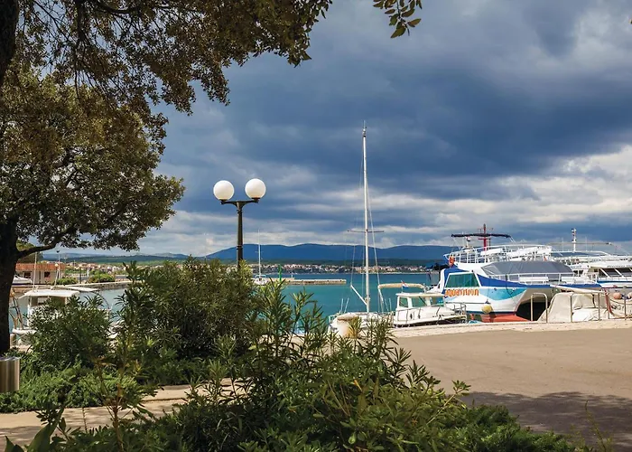 Pet Friendly In Lejlighed Malinska